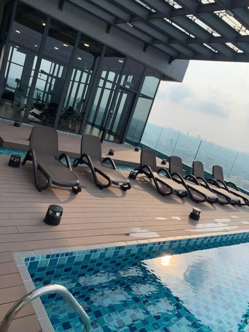 2Br 8Pax Swingduplexekocherasmall—Infinitypool Mrt Kuala Lumpur Zewnętrze zdjęcie